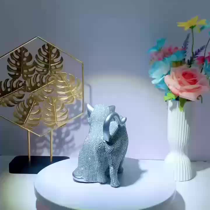 Elegance Cat Pair Sculpture